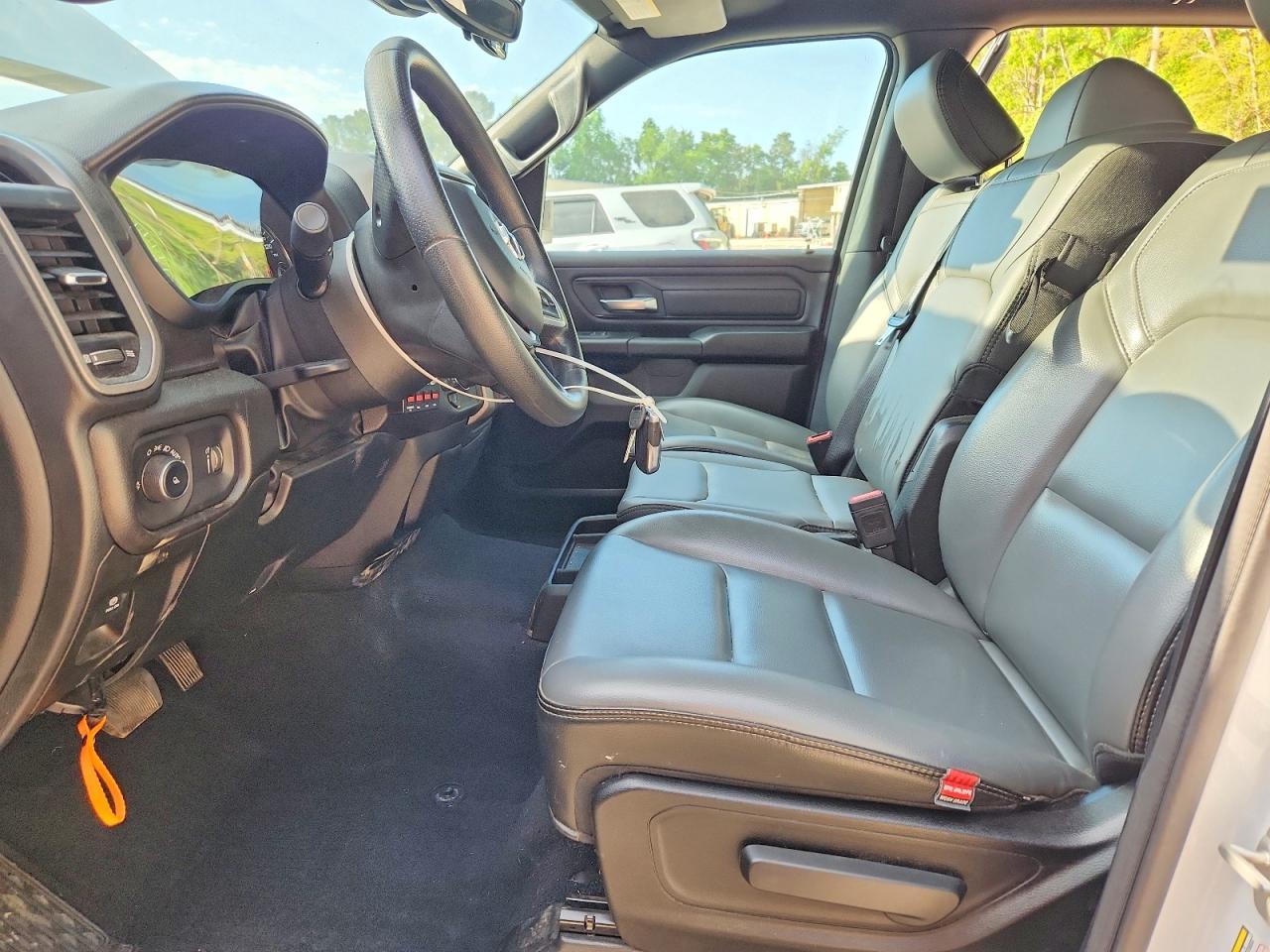 2025 Ram 1500 Tradesman - Image 7