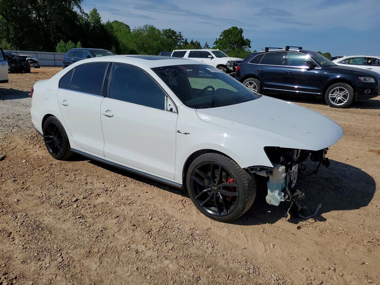 2017 Volkswagen Jetta Gli - Image 4
