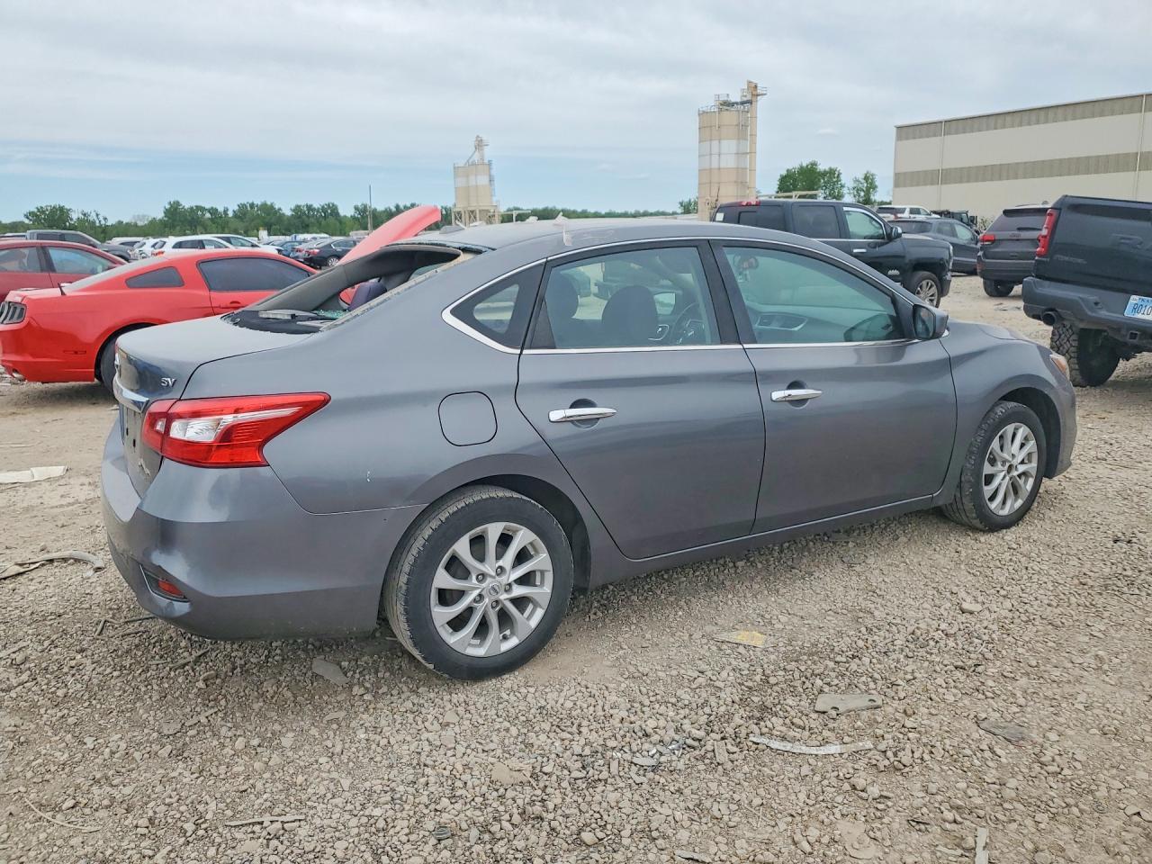 2019 Nissan Sentra Sv - Фото 3