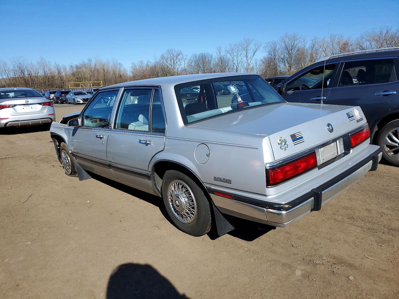 1989 Buick Lesabre Custom - Фото 2