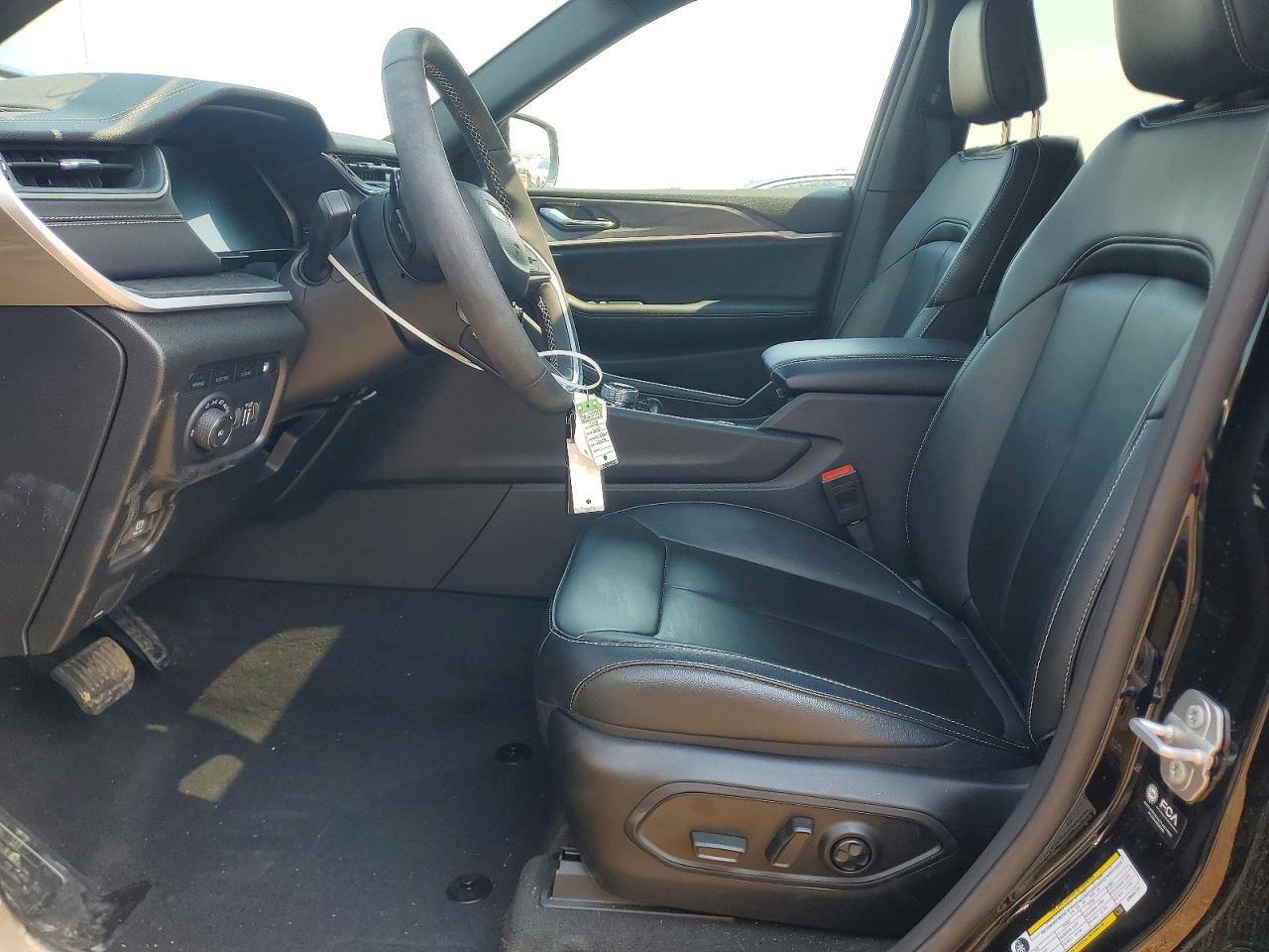 2025 Jeep Grand Cherokee 4Xe - Фото 7