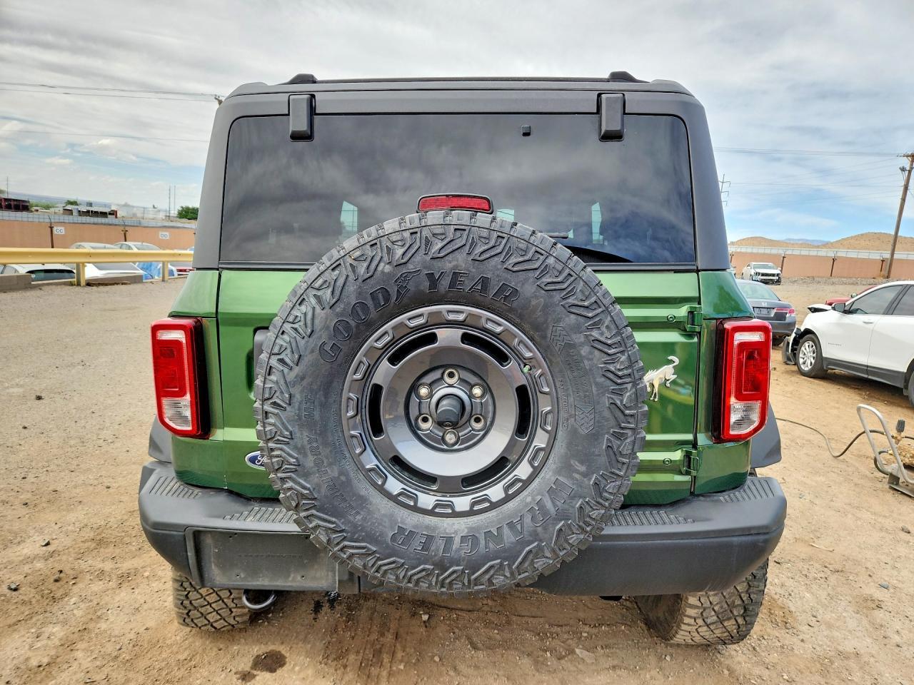 2024 Ford Bronco Black Diamond - Фото 6