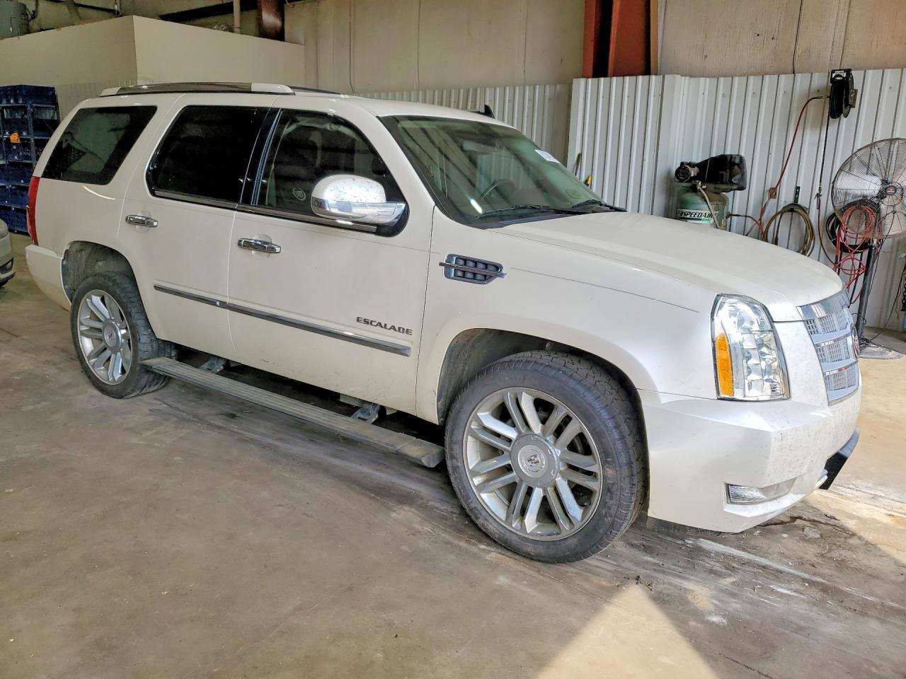 2012 Cadillac Escalade Platinum - Фото 4