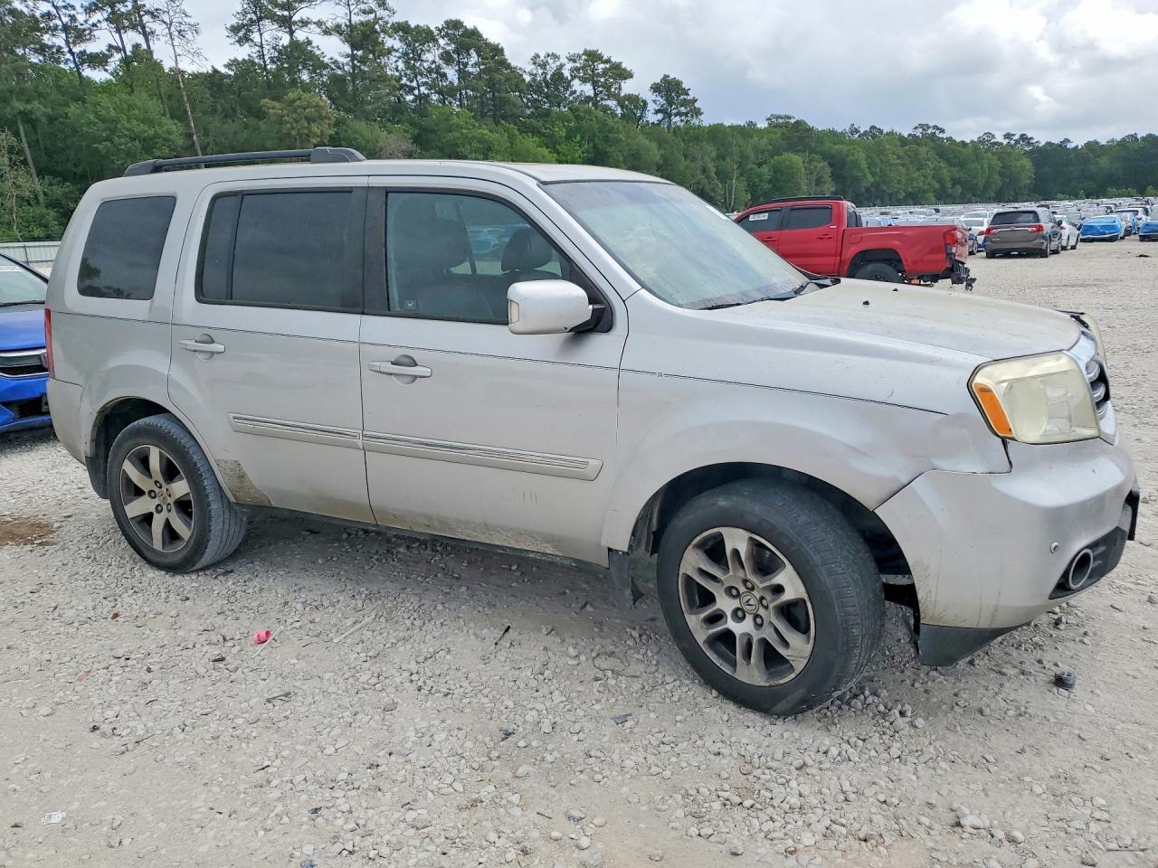 2012 Honda Pilot Touring - Image 4