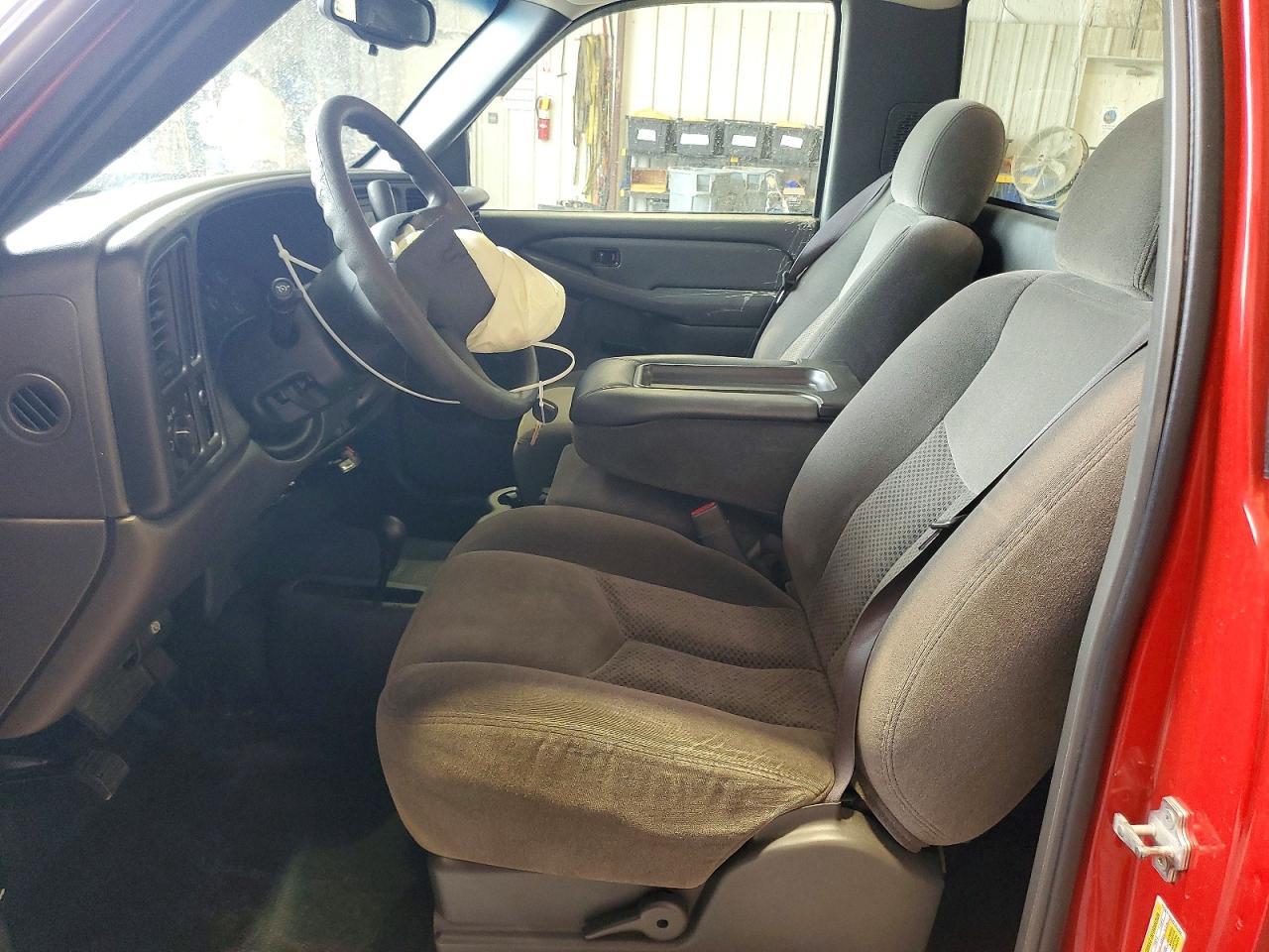 2007 Chevrolet Silverado K1500 Classic - Image 7