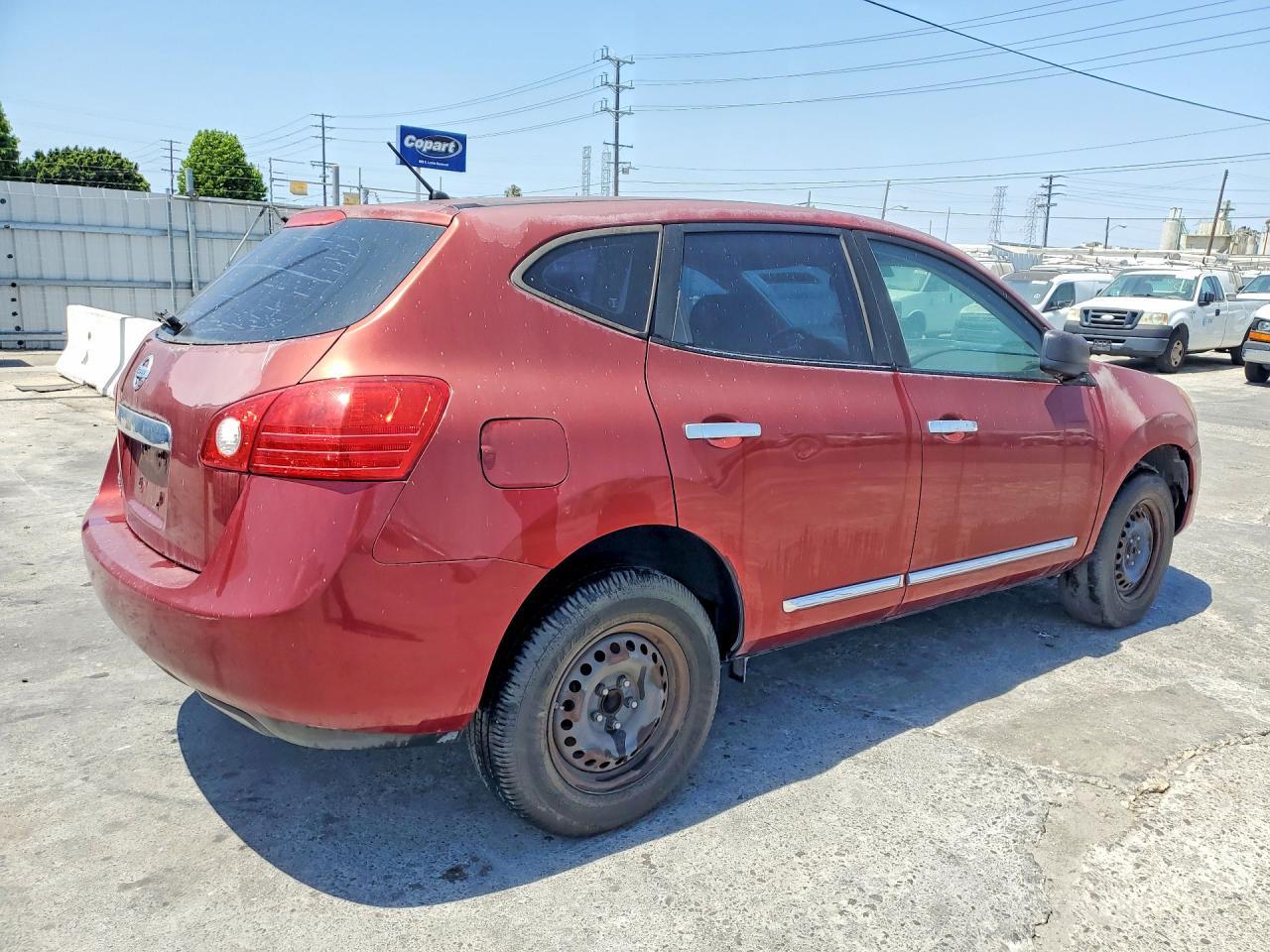 2015 Nissan Rogue Select S - Фото 3