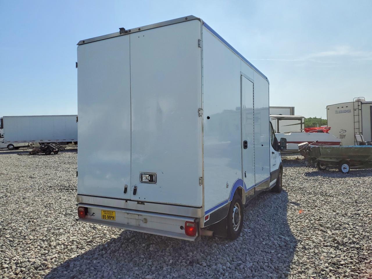 2020 Ford Transit T-350 Delivery Truck - Фото 3