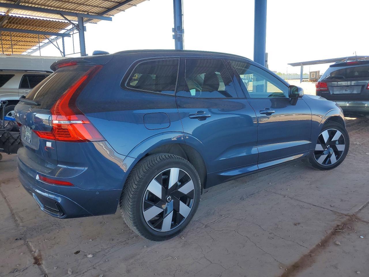 2024 Volvo Xc60 - Фото 3