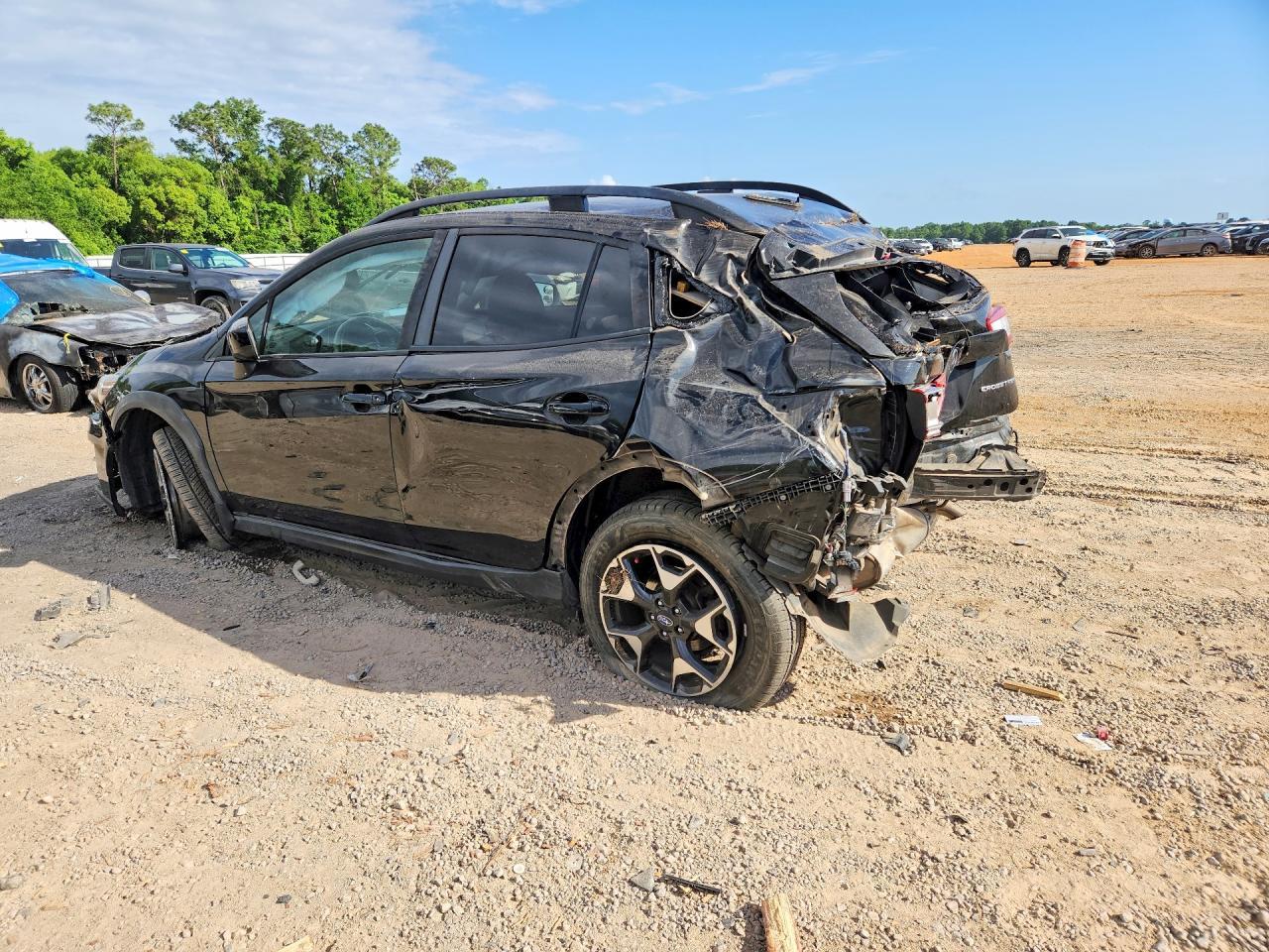 2019 Subaru Crosstrek Premium - Image 2