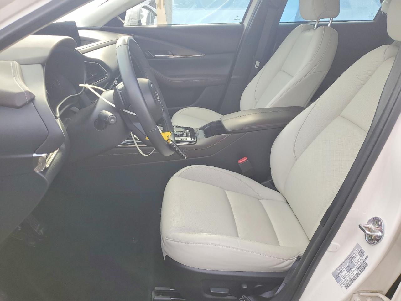 2024 Mazda Cx-30 Premium - Фото 7