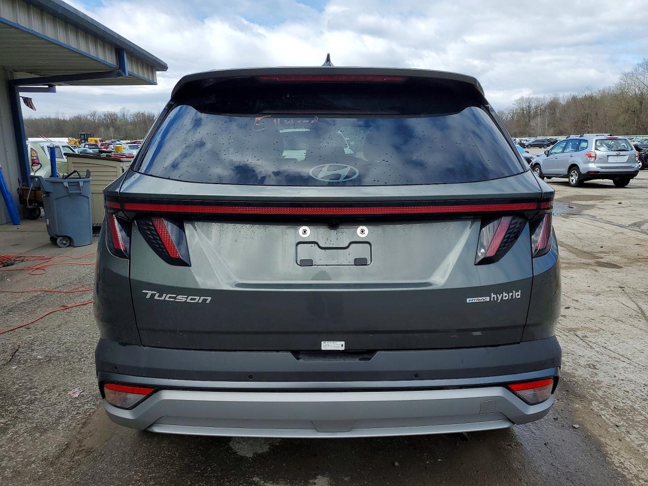 2026 Hyundai Tucson Hybrid Limited - Image 6