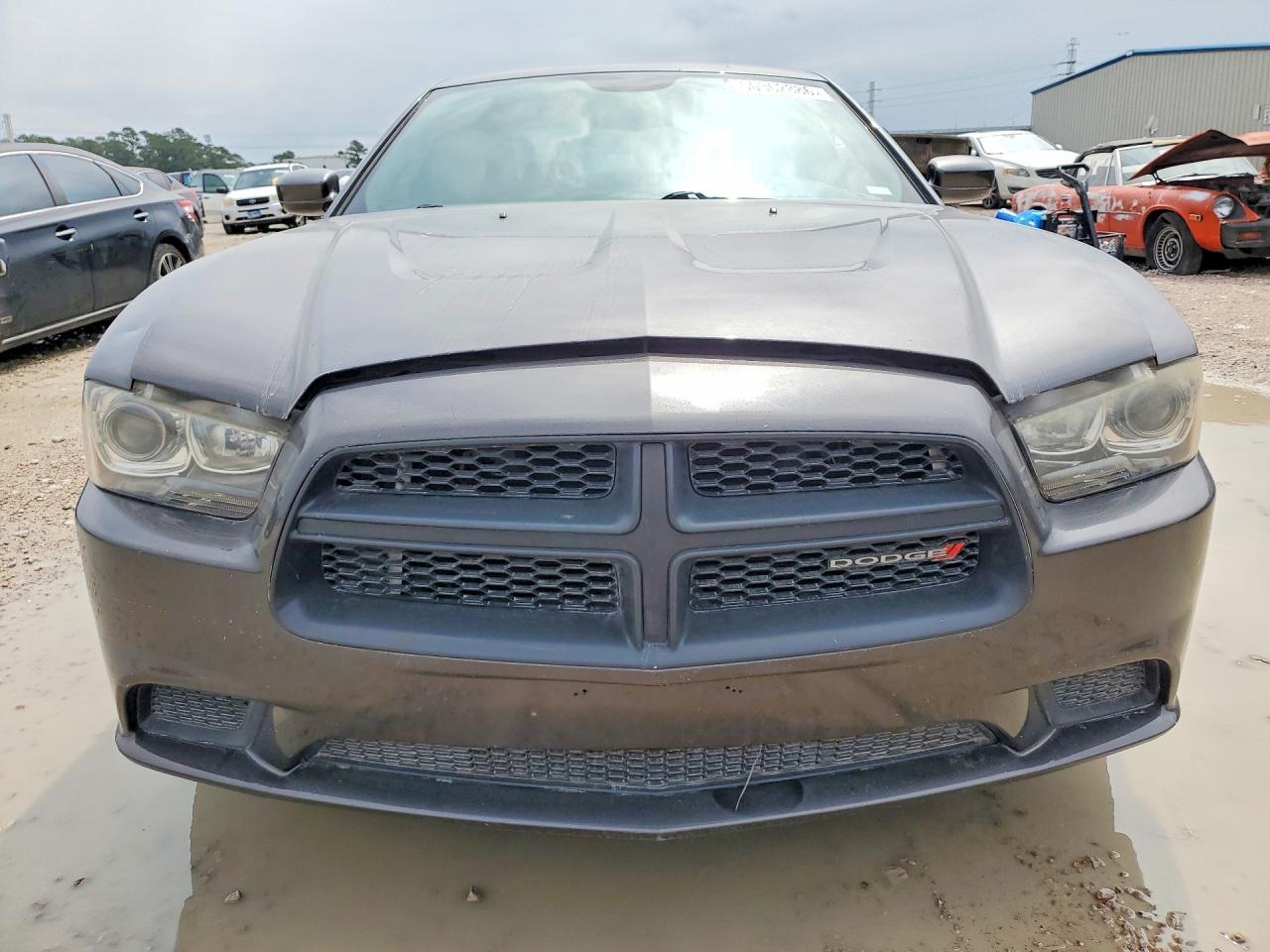 2013 Dodge Charger R - Image 5