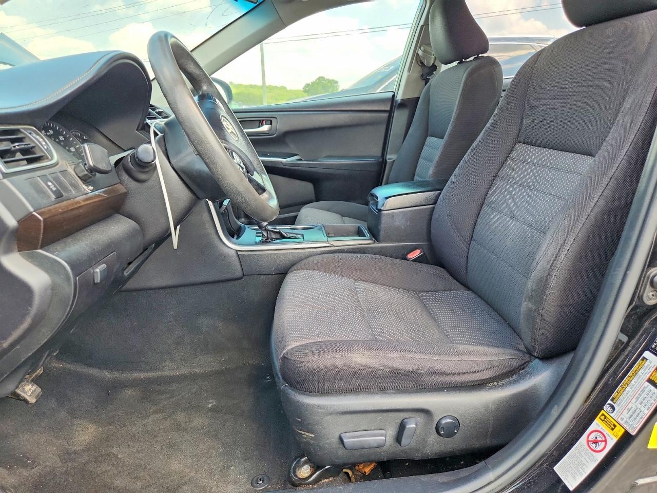 2015 Toyota Camry Le - Фото 7