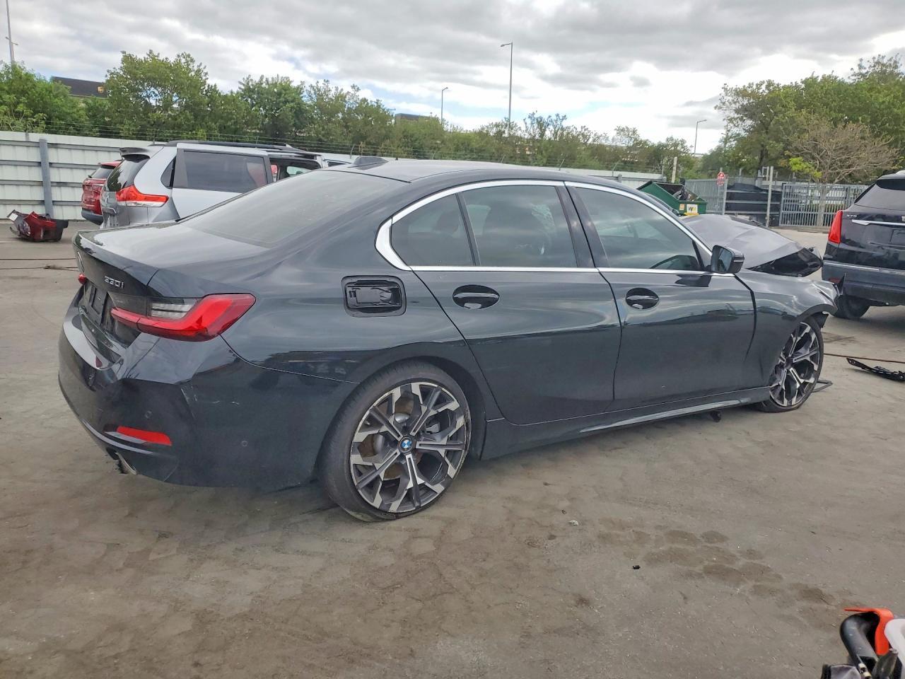 2025 BMW 330I - Image 3