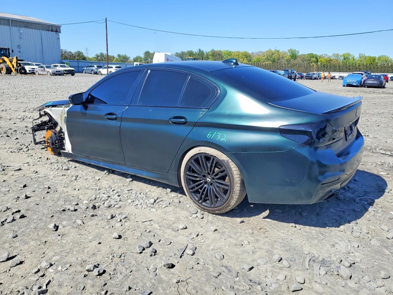 2020 BMW 530 Xi - Фото 2