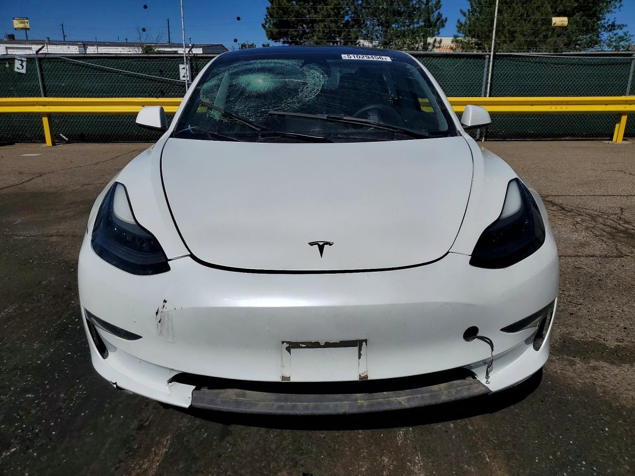 2023 Tesla Model 3 - Image 5