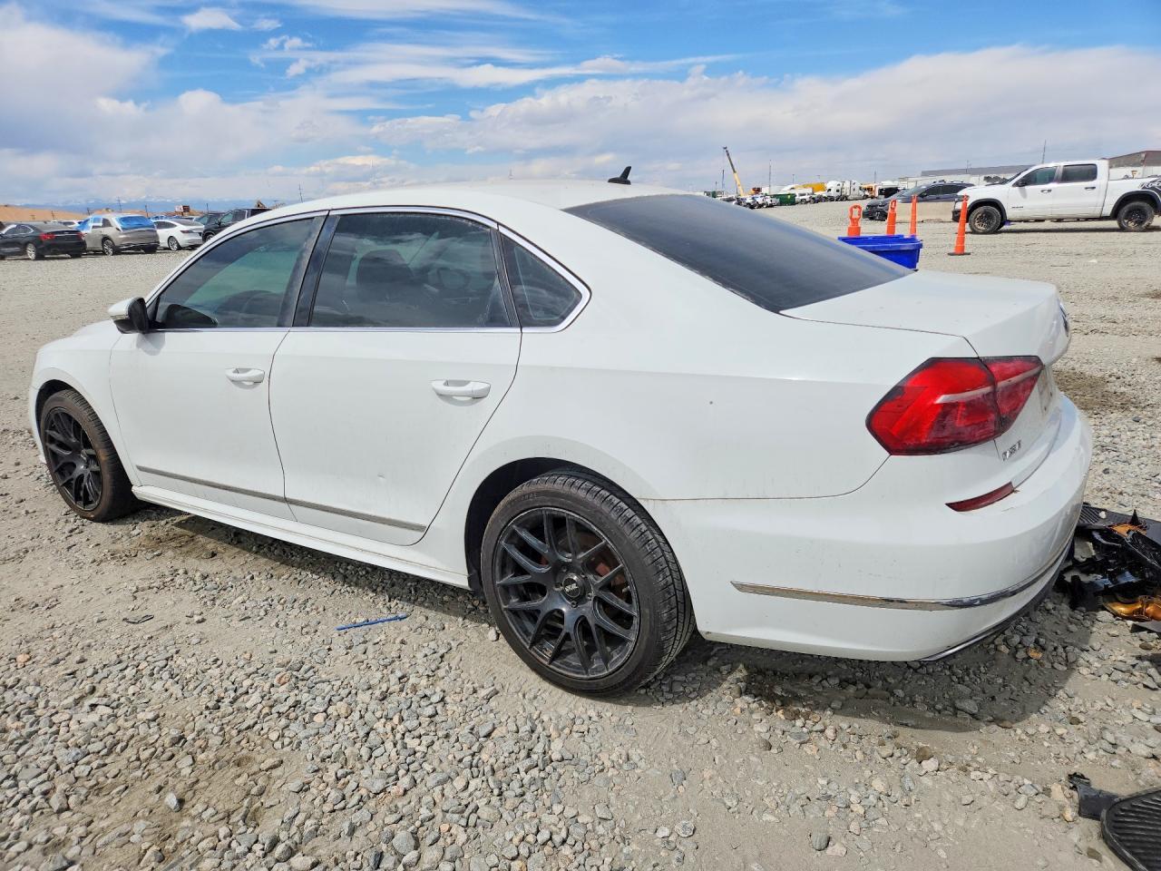 2016 Volkswagen Passat S - Image 2