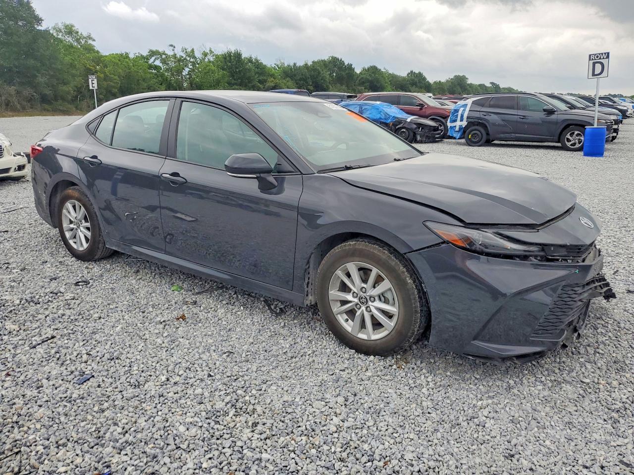 2025 Toyota Camry Le - Image 4