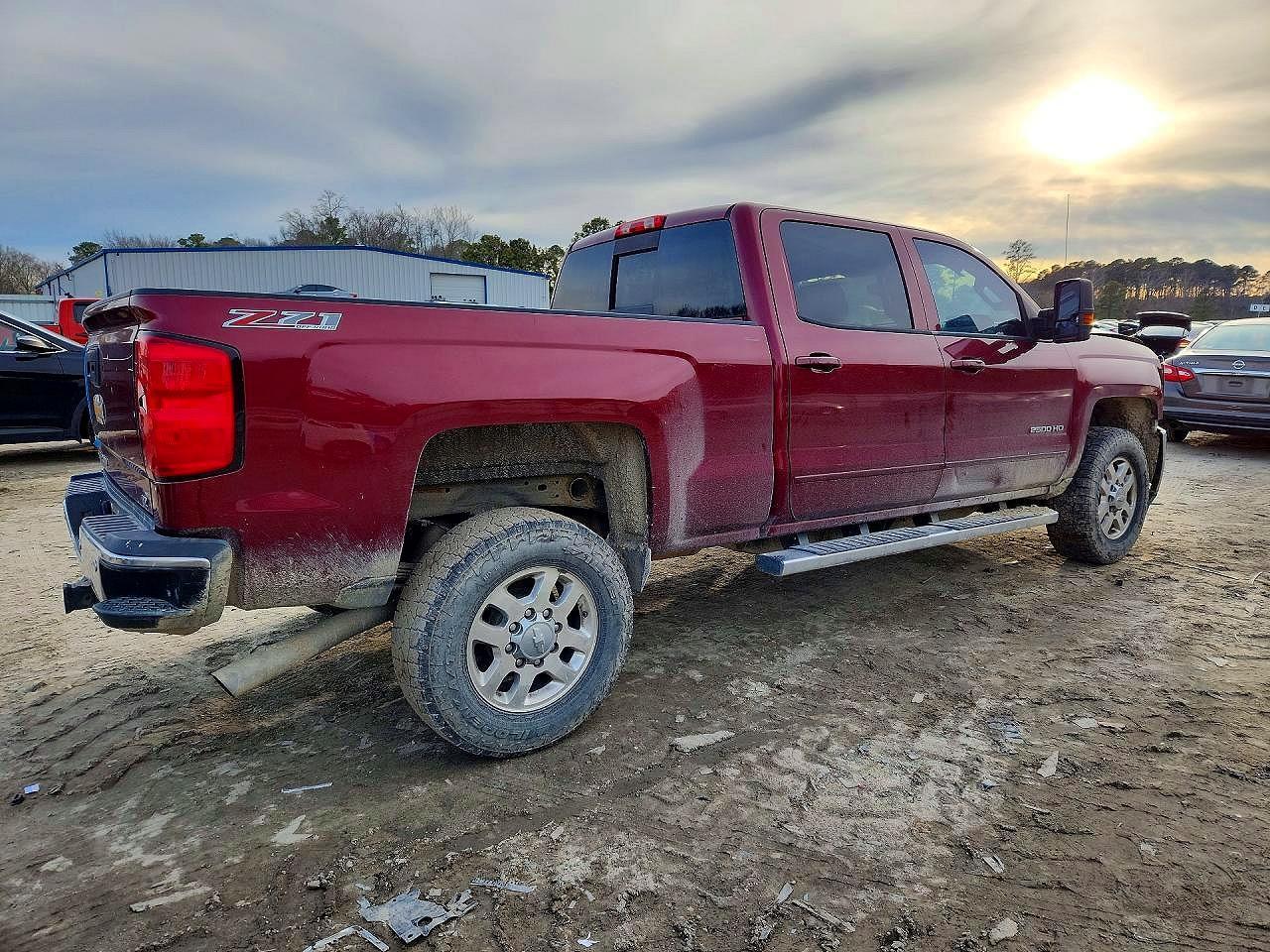 2015 Chevrolet Silverado K2500 Heavy Duty Lt - Image 3