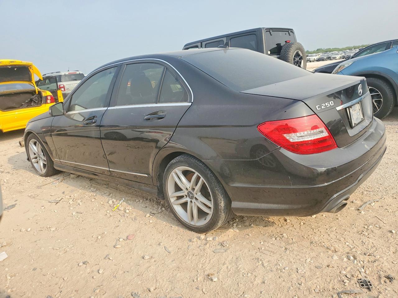2013 Mercedes-Benz C - Фото 2