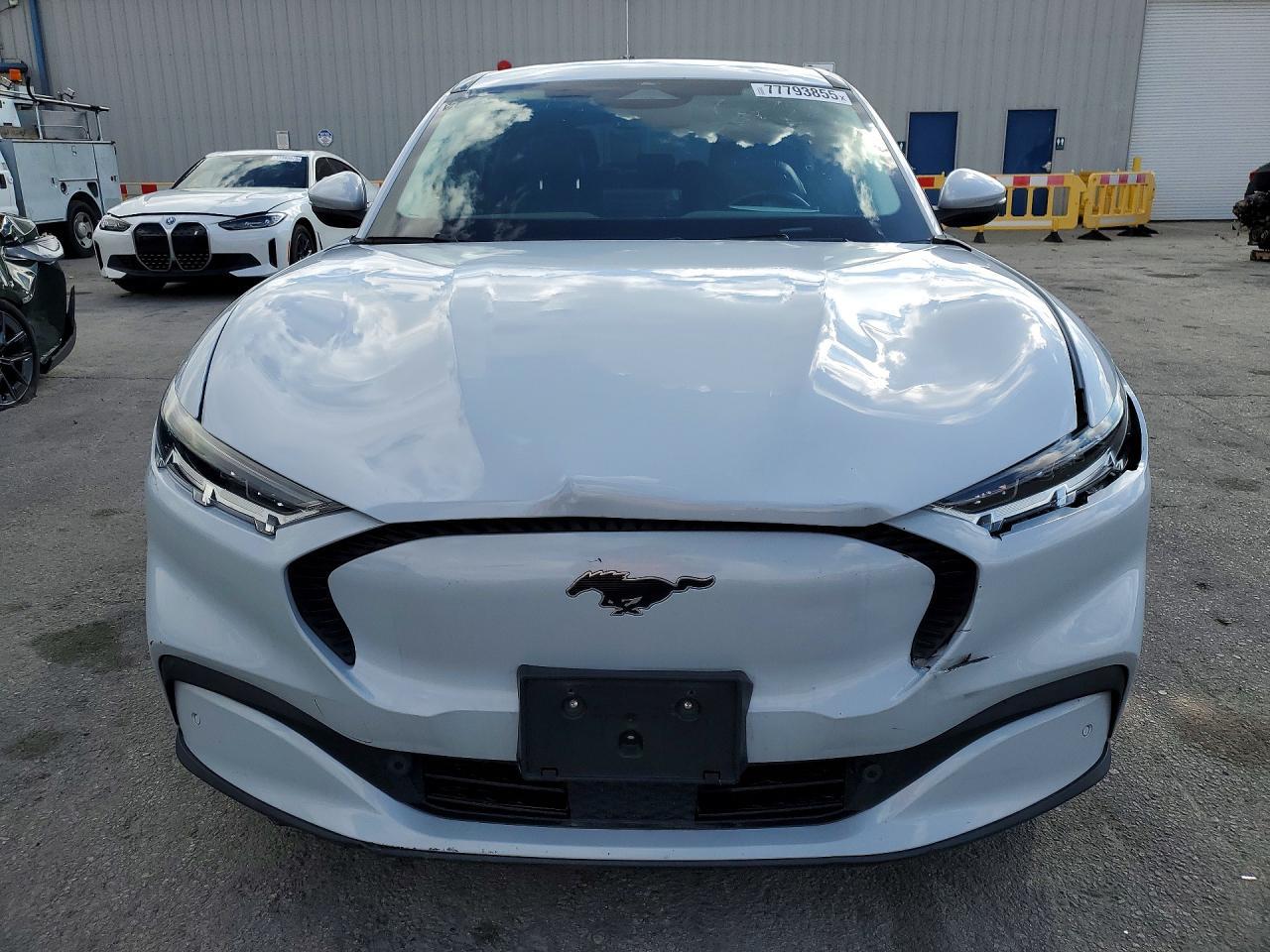 2022 Ford Mustang Mach-E Select - Image 5