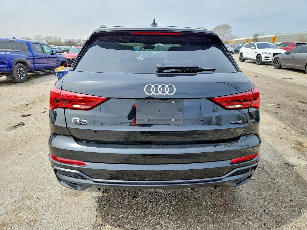 2021 Audi Q3 Premium Plus S Line 45 - Фото 6
