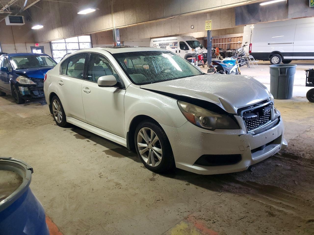 2014 Subaru Legacy 2.5I Premium - Image 4