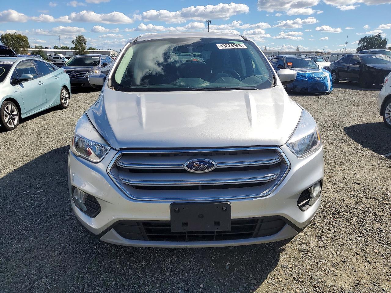 2019 Ford Escape Se - Фото 5