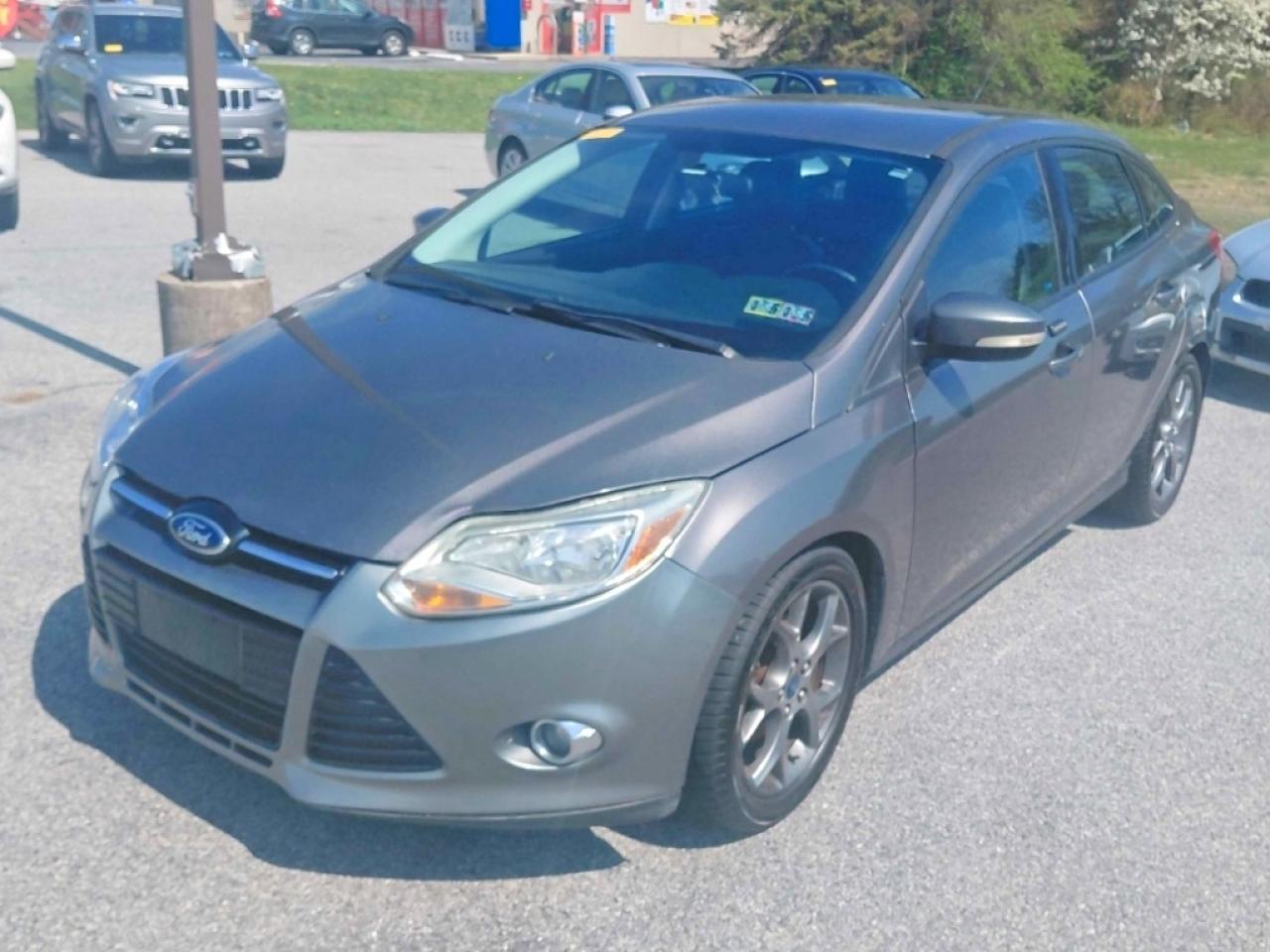 2014 Ford Focus Se - Image 2