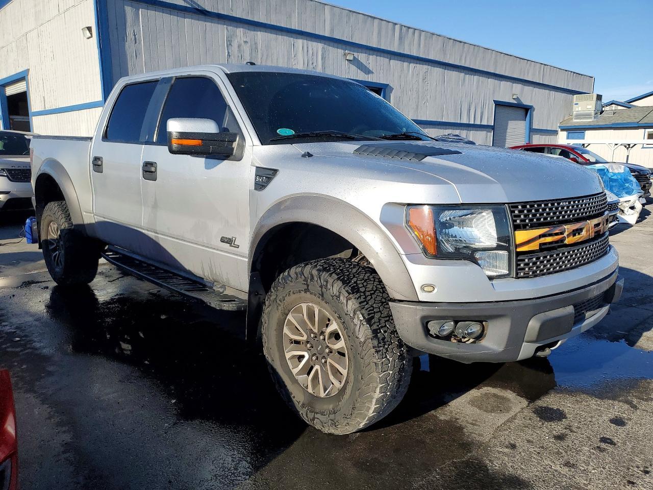 2012 Ford F150 Svt Raptor - Image 4