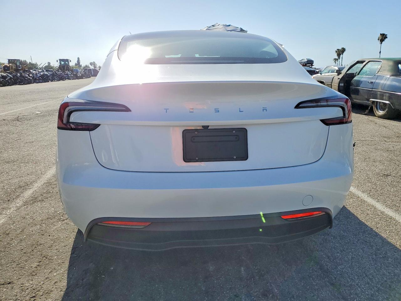 2025 Tesla Model 3 - Image 6