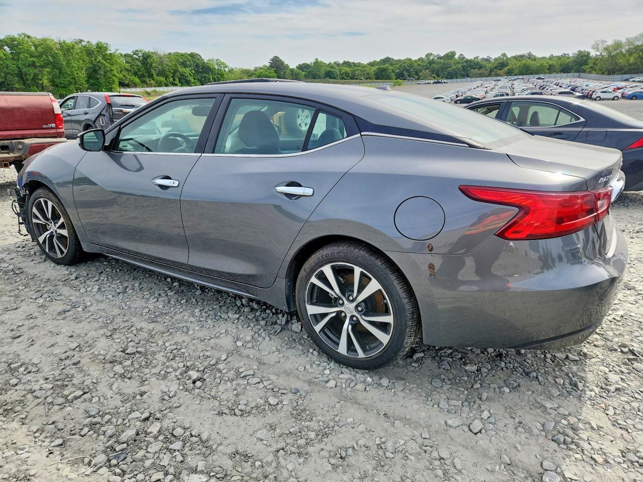 2017 Nissan Maxima 3.5 Sv - Image 2