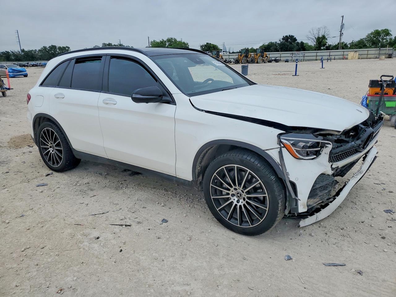 2022 Mercedes-Benz Glc 300 4Matic - Фото 4