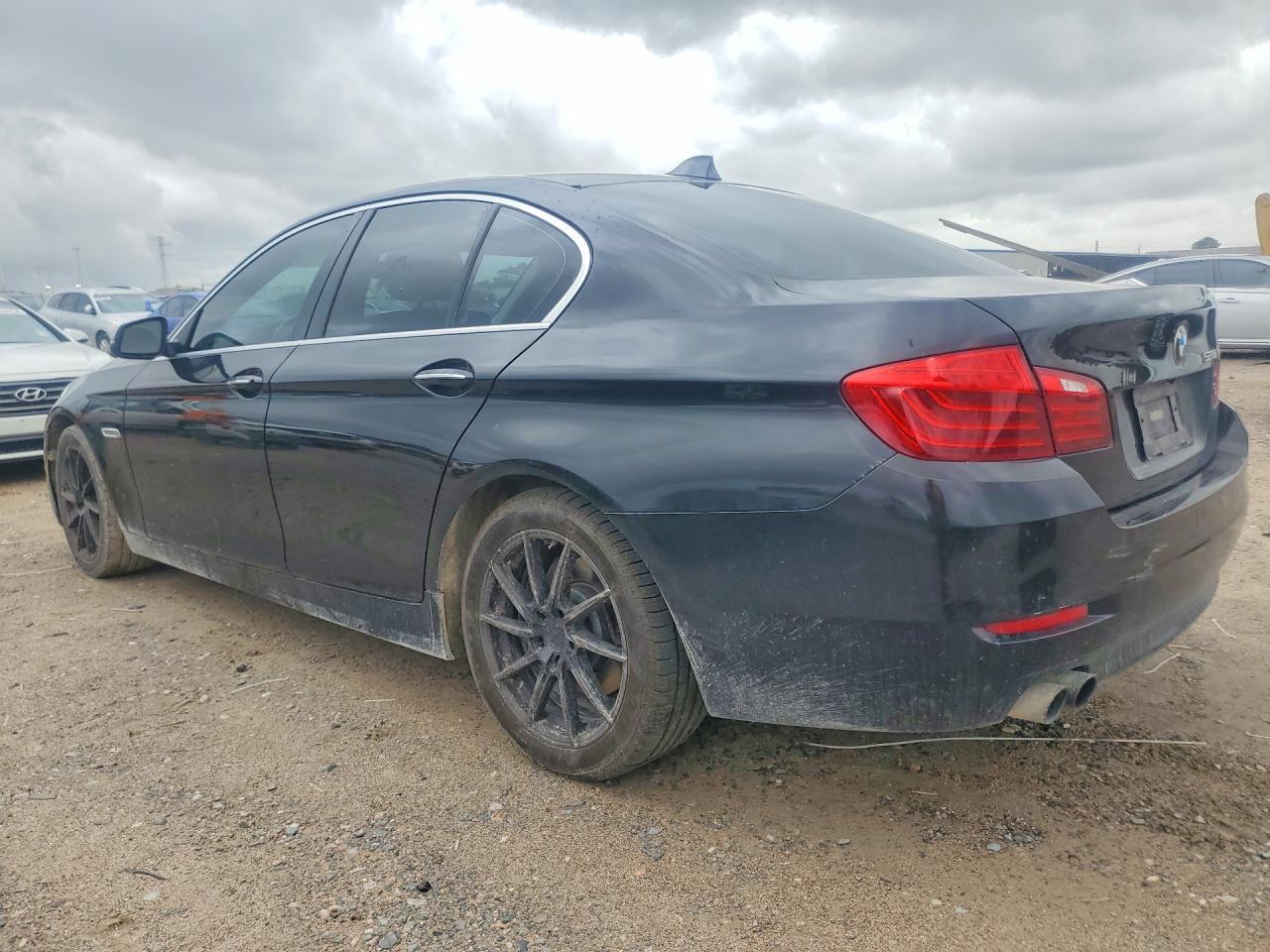 2016 BMW 528 I - Фото 2