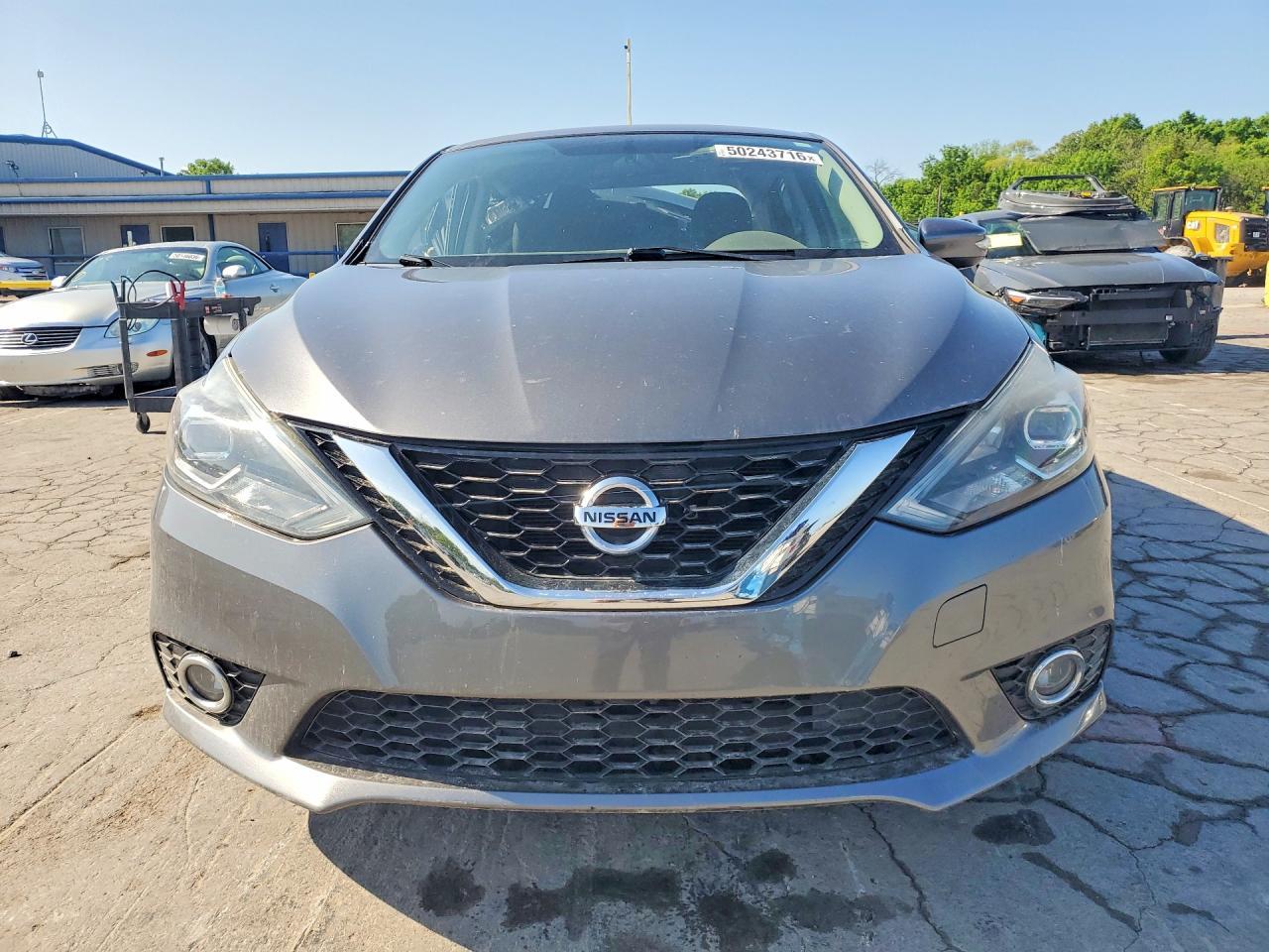 2017 Nissan Sentra Sr - Фото 5