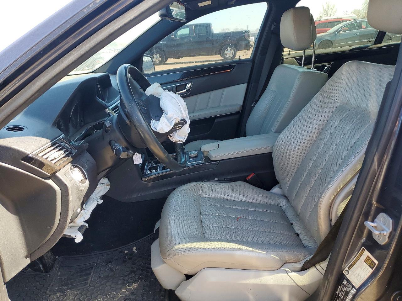 2011 Mercedes-Benz E 550 4Matic - Фото 7