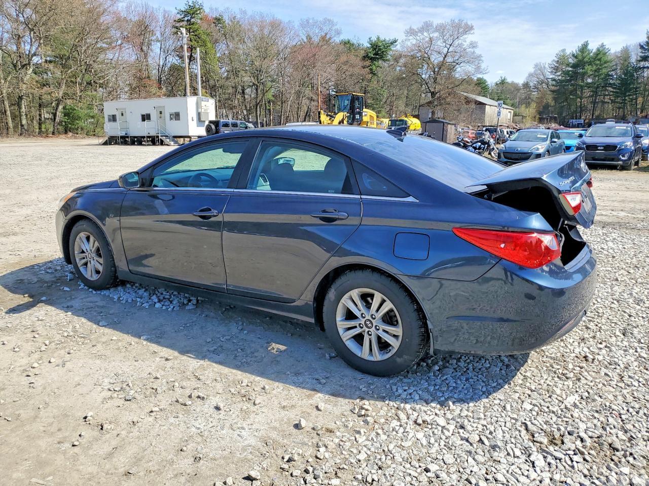 2013 Hyundai Sonata Gls - Фото 2