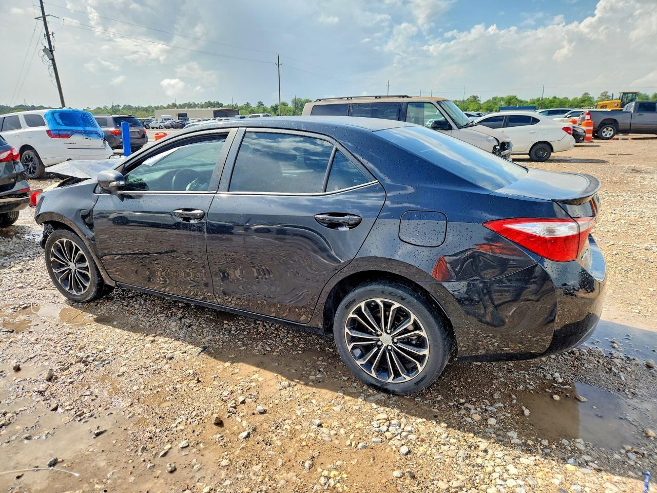 2014 Toyota Corolla S Plus - Фото 2