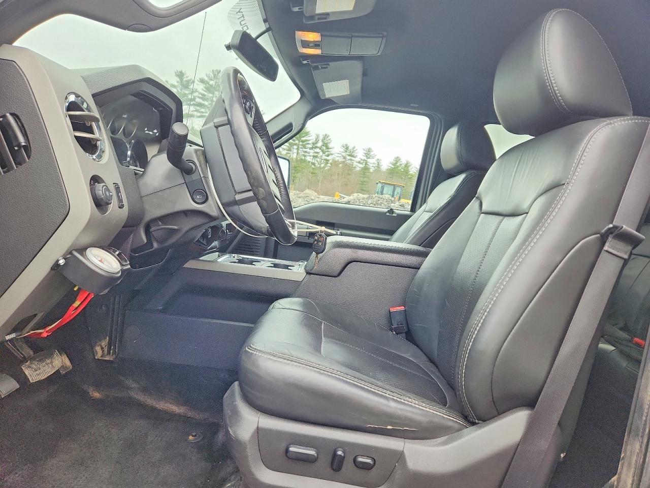 2011 Ford F350 Super Duty - Фото 7