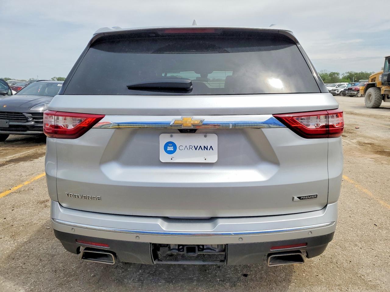 2018 Chevrolet Traverse Premier - Фото 6