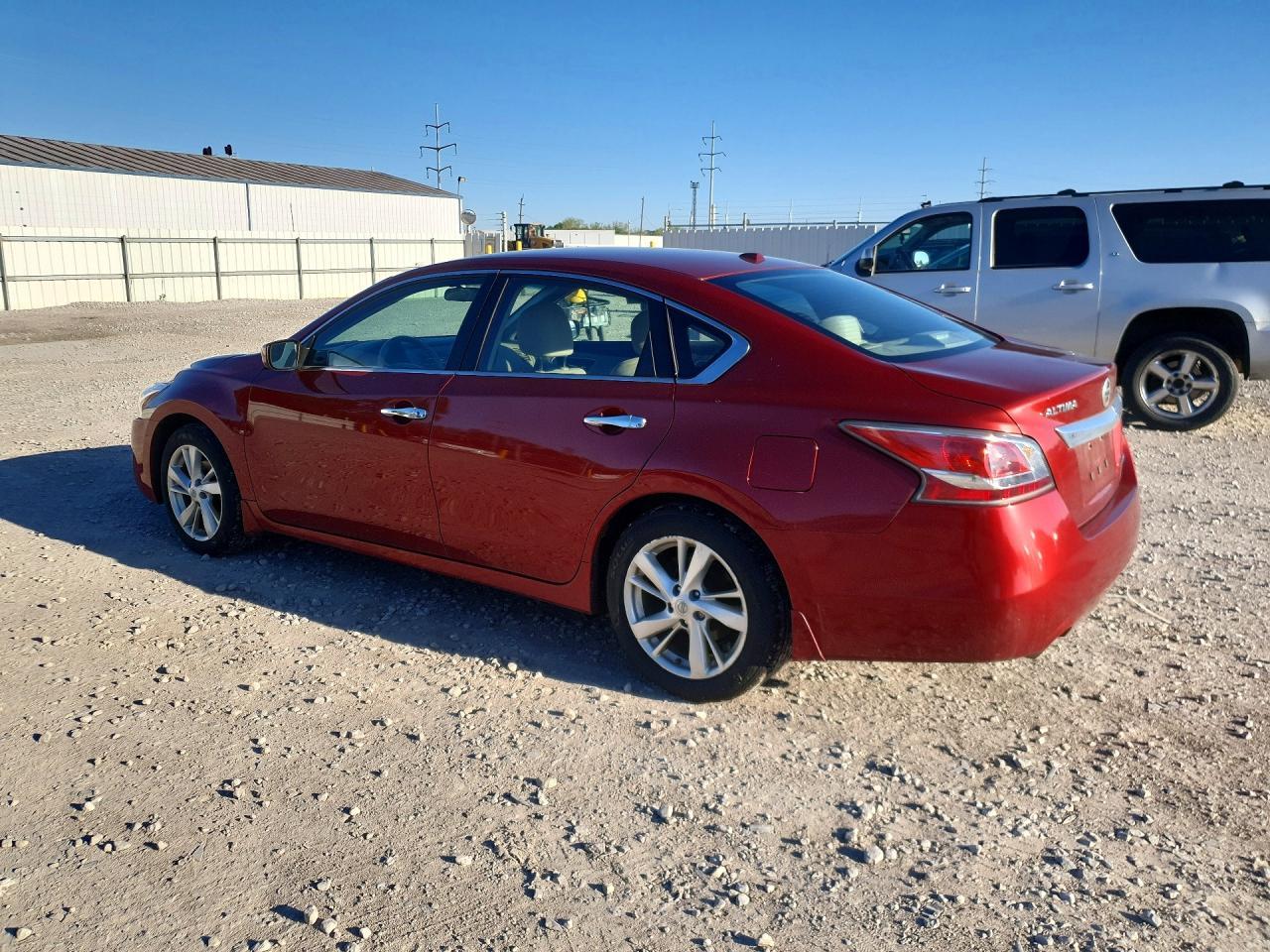 2014 Nissan Altima Sv 4D Sedan 2 - Image 2