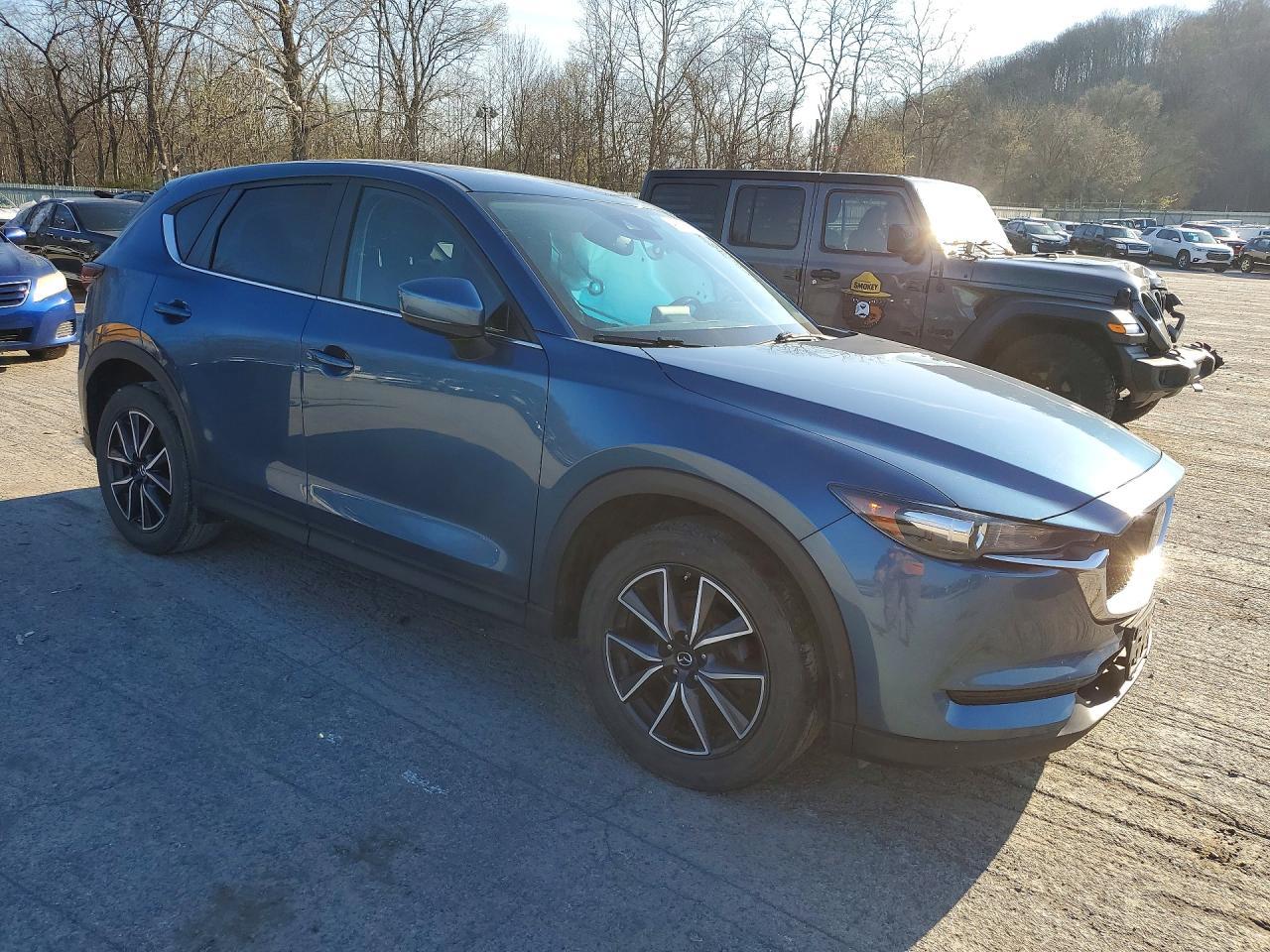 2018 Mazda Cx-5 Touring - Image 4