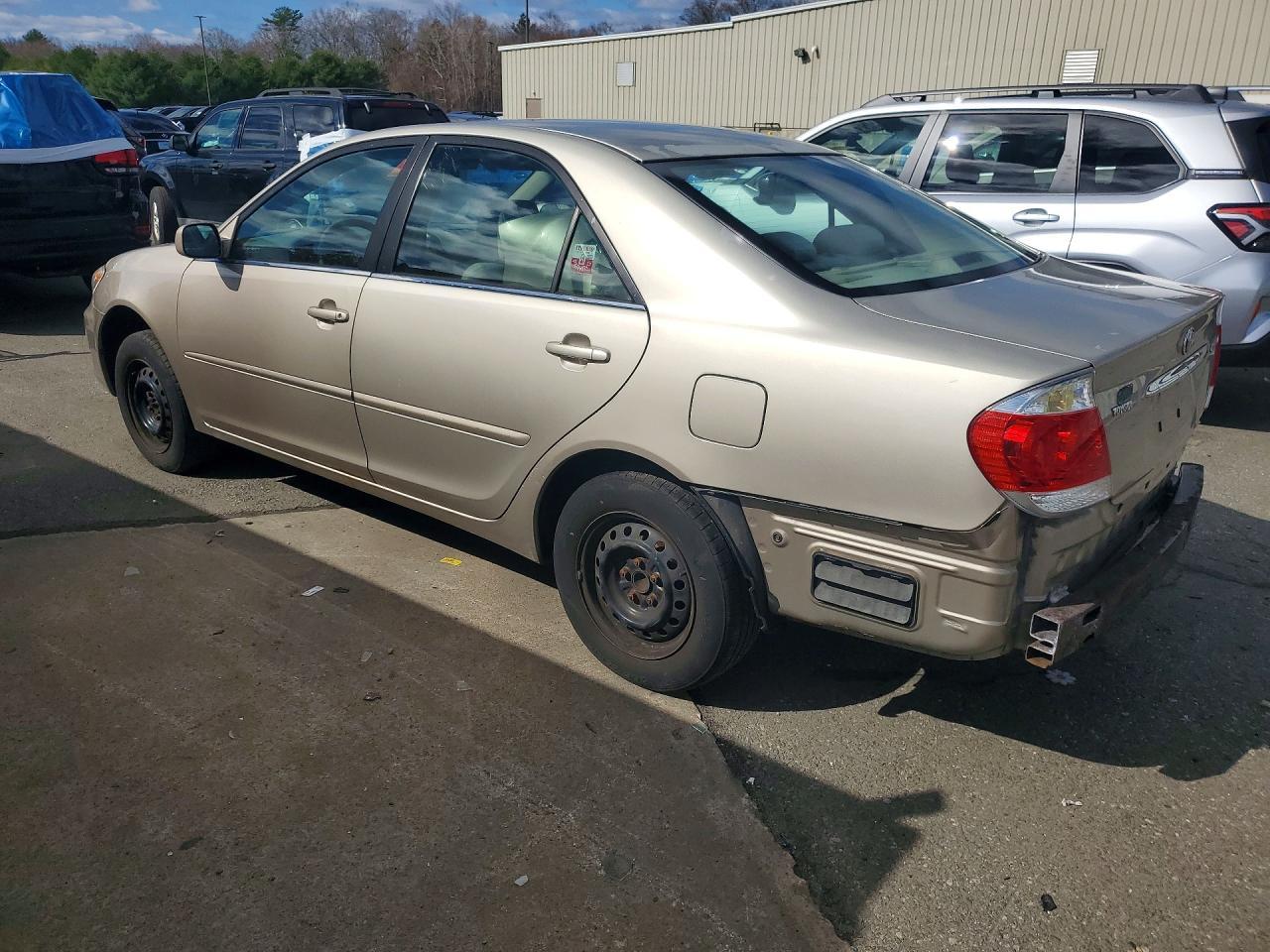2006 Toyota Camry Le - Фото 2