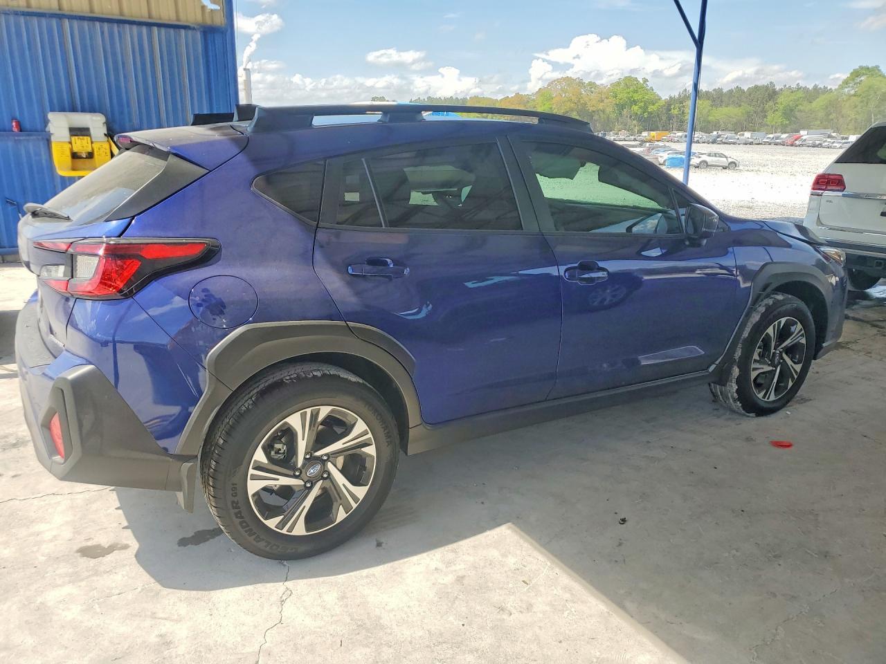 2025 Subaru Crosstrek Premium - Фото 3