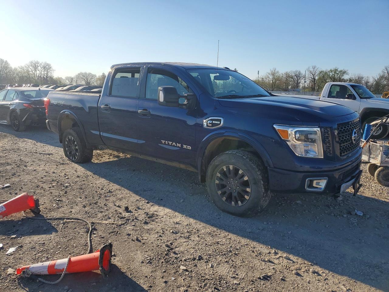 2018 Nissan Titan Xd Pro-X 4Wd 5.0L V8 Tdsl - Image 4
