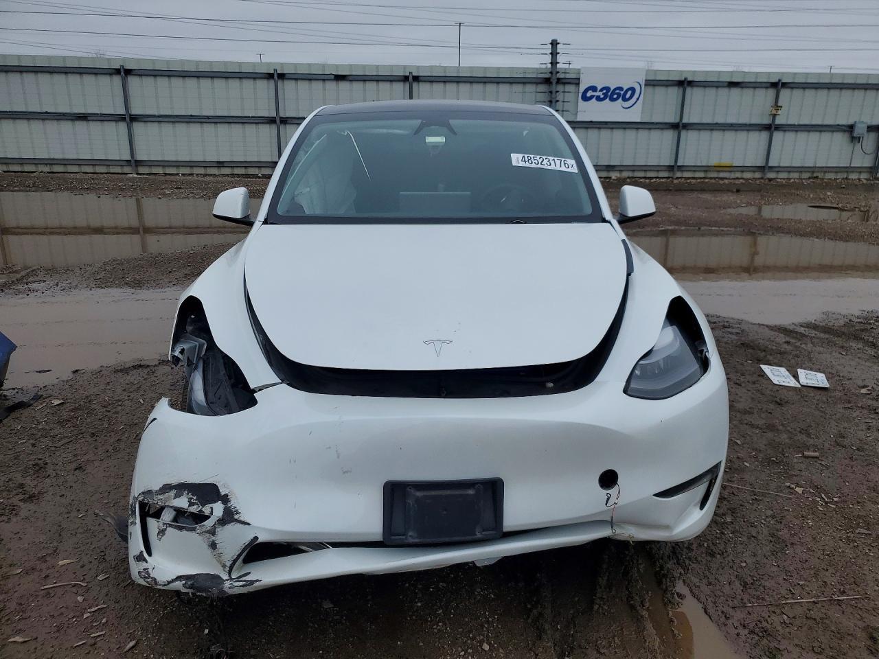 2023 Tesla Model Y - Фото 5