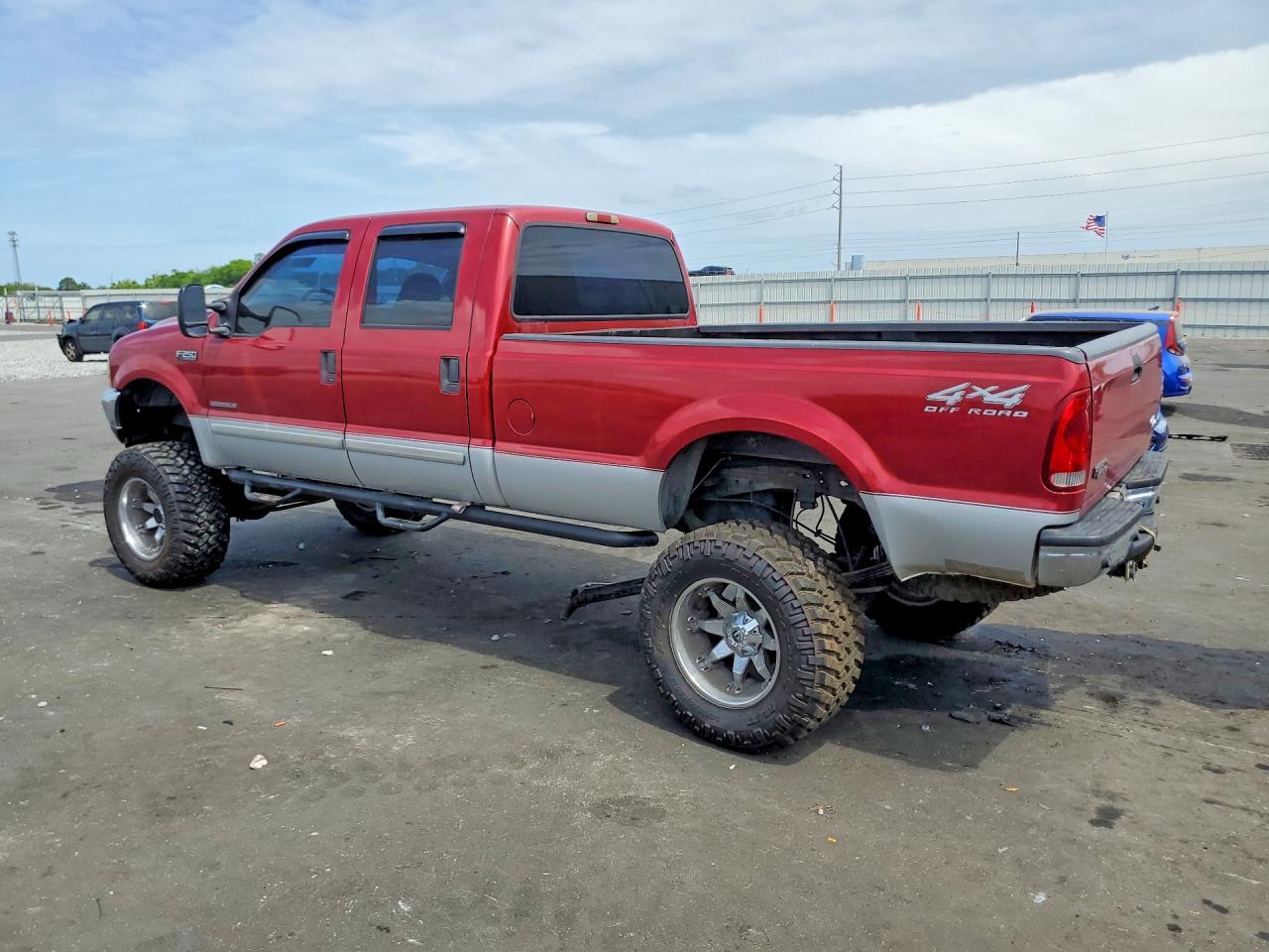 2001 Ford F250 Super Duty - Image 2