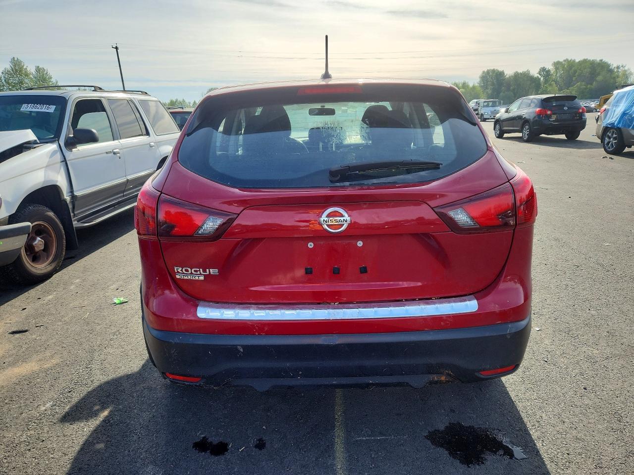 2018 Nissan Rogue Sport S - Фото 6