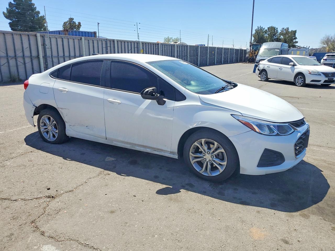2019 Chevrolet Cruze Ls - Фото 4
