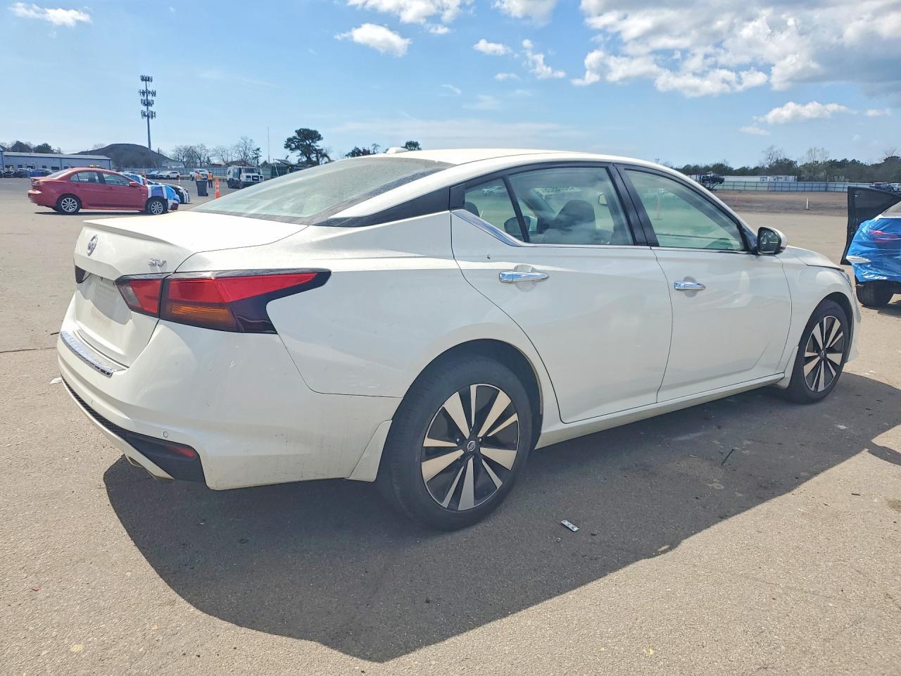 2020 Nissan Altima Sv - Фото 3